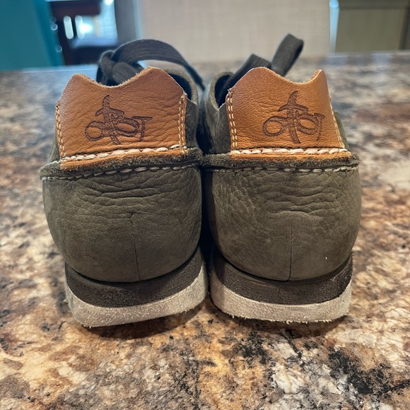 Women’s OTBT shoes - Picture 6 of 7